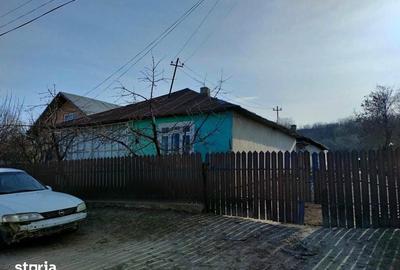 Casă cu 5 camere cu Teren 1329 Mp în Roma - 2