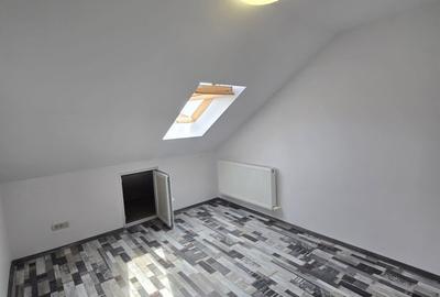 Apartament cu 3 camere semidecomandat în Central - 2