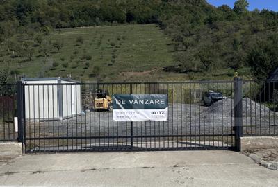 Teren cu utilita?i ?i poten?ial investi?ional 5400 m - 3