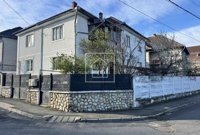 Duplex cu 4 camere cu Canalizare în Calea Poplăcii - 1
