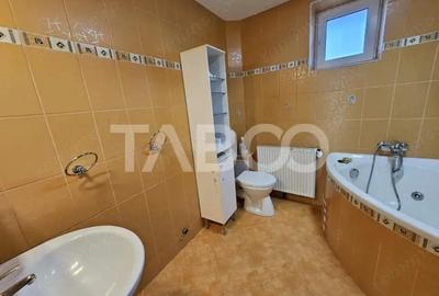 Apartament de inchiriat mutare imediata 100 mpu Strand Apartament de inchiriat mutare imediata 100 mpu Strand - 13