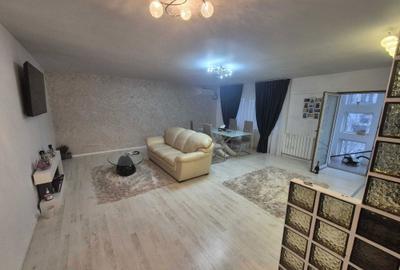 Apartament cu 3 camere decomandat în Central - 2