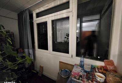 Apartament cu 3 camere decomandat în Ozana