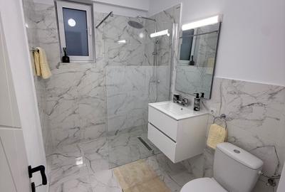 Apartament cu 3 camere decomandat în Central - 4