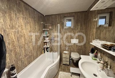 Casa deosebita de vanzare cu 3 camere  Sura Mare Sibiu 500 mp teren - 13