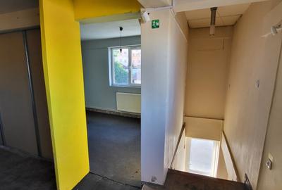 Spa?iu comercial, situat in Targu Jiu, Strada 9 Mai - 5