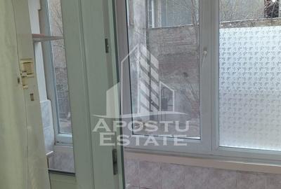 Garsonieră nedecomandată, mobilată în Take Ionescu - 6