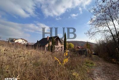 Teren de 1095 mp, în Traian - 1