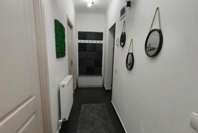 Garsoniera exclusivista de inchiriat la 5 minute de centr - 9