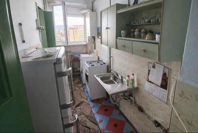 Apartament cu 2 camere decomandat în Podu Roș - 3