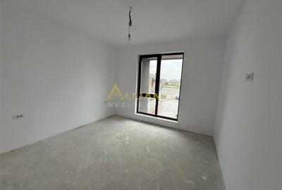 Casă individuală cu 4 camere cu Canalizare în Berceni - 12