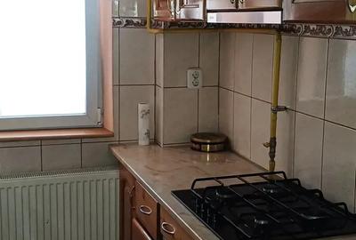 Garsonieră decomandată în Central - 7