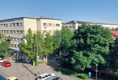 Apartament 4 camere, ultracentral, Rosiori de Vede | 79,65 mp utili - 5