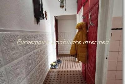 Apartament 3 camere de vanzare zona KM 4-5 - 5