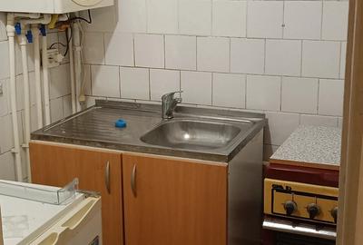 Persoana fizica inchiriez apartament cu o camera - 2