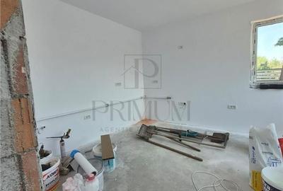 Casă cu 3 camere în Ghiroda - 1