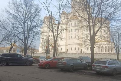 Spațiu Cafenea, Salon Cos., Cab.Stomat. !Vis a vis de Catedrala Neamul - 1