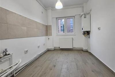 Apartament decomandat cu 2 camere Centrul Civic - 7