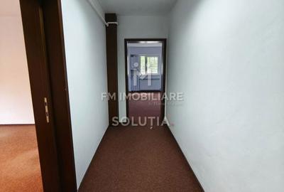 Apartament cu 3 camere în Depozitelor - 1