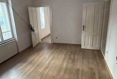 De ichiriat : apartament 4 camere la casa - 10