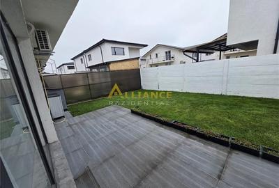 Duplex cu 3 camere cu Canalizare în Central - 15