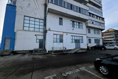 Spațiu comercial, de 828 mp, în 1 Mai - 19