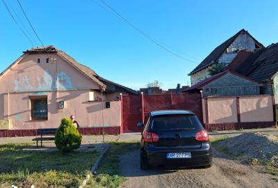 Casă cu 4 camere cu Teren 720 Mp în Fântânele - 2