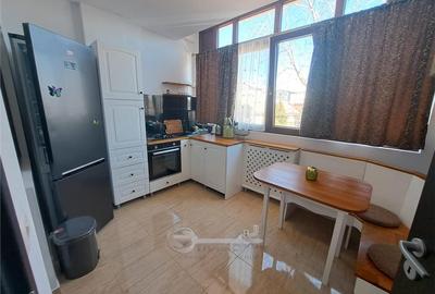 Apartament cu 3 camere decomandat, mobilat în Valea Adâncă - 13