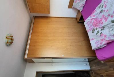 Inchiriez ap.2 camere decomandat - 2