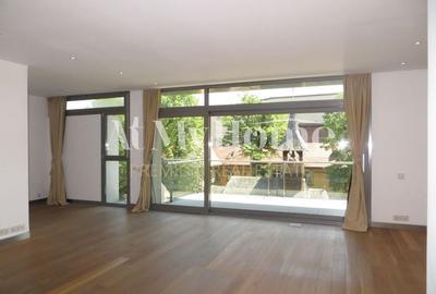 Superb apartament cu 4 camere, finisaje Lux, 2 terase, parcare, paza Superb apartament cu 4 camere, finisaje Lux, 2 terase, parcare, paza - 4