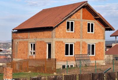 Casă cu 5 camere cu Teren 1000 Mp în Apahida - 4