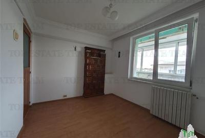 Apartament cu 5 camere decomandat, mobilat în Sud - 17