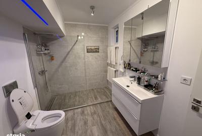 Casă cu 8 camere cu Teren 1310 Mp în Blejoi - 6