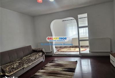Apartament cu 2 camere semidecomandat în Micro 4 - 5