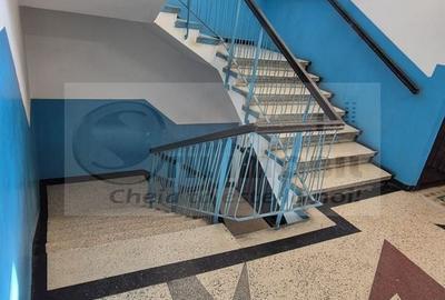 Garsonieră nedecomandată în Baza 3 - 10