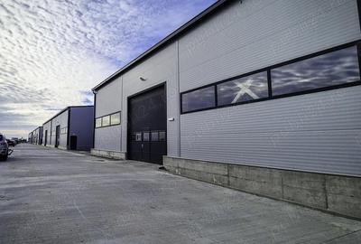 Spațiu comercial, de 960 mp, în Central - 11