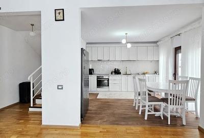 Casă cu Canalizare în Est - 13