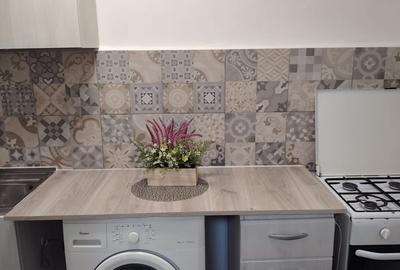 Garsonieră decomandată în Berceni