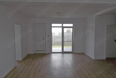 Casă cu 2 camere în Dumbrăvița - 16