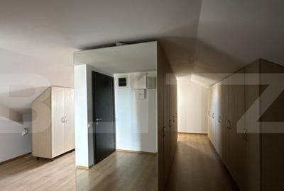 Casa S + P + M de 333 mp utili, cu 2.040 mp teren, front 26 - 2