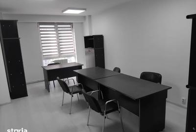 Spațiu comercial, de 75 mp, în Centrul Civic - 8