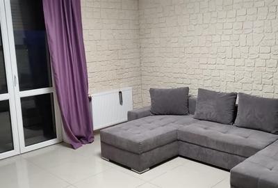 Apartament cu 3 camere decomandat, mobilat în Bran