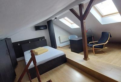 Apartament cu 3 camere decomandat în Central - 1