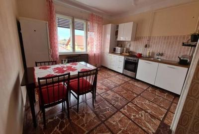 Apartament cu 3 camere în Titulescu - 3