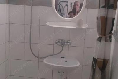 Garsonieră nedecomandată în Central - 2