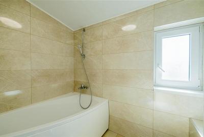 Casă cu 4 camere cu Teren 390 Mp în Exterior Est - 16