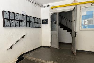 Apartament spa?ios 3 camere + 2 balcoane, zona turnuri Pacii Etaj 9/10 - 12