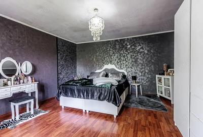 Casă cu 3 camere cu Teren 520 Mp în Vladimirescu - 2