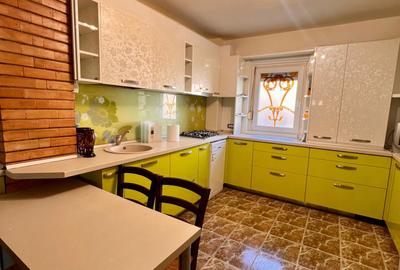 Apartament cu 3 camere decomandat în Olimpia-Stadion - 4