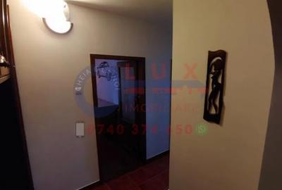 ID 169 Apartament 3 camere DE INCHIRIAT - 12